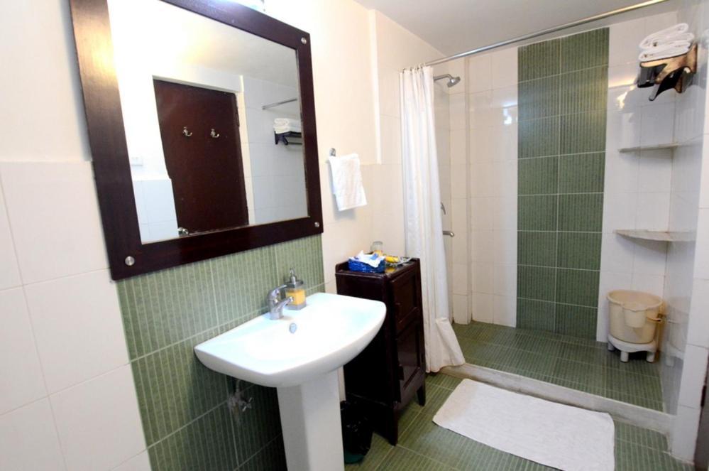 Aashray Apartman Váránaszi Kültér fotó